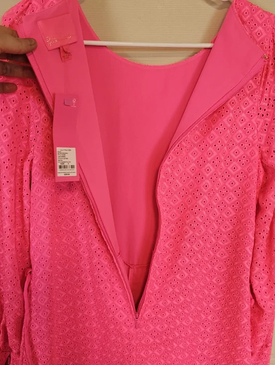 Lilly Pulitzer Aisha Romper Eyelet Hot Pink BarbieCore Bow Side Hidden Shorts - Picture 5 of 11